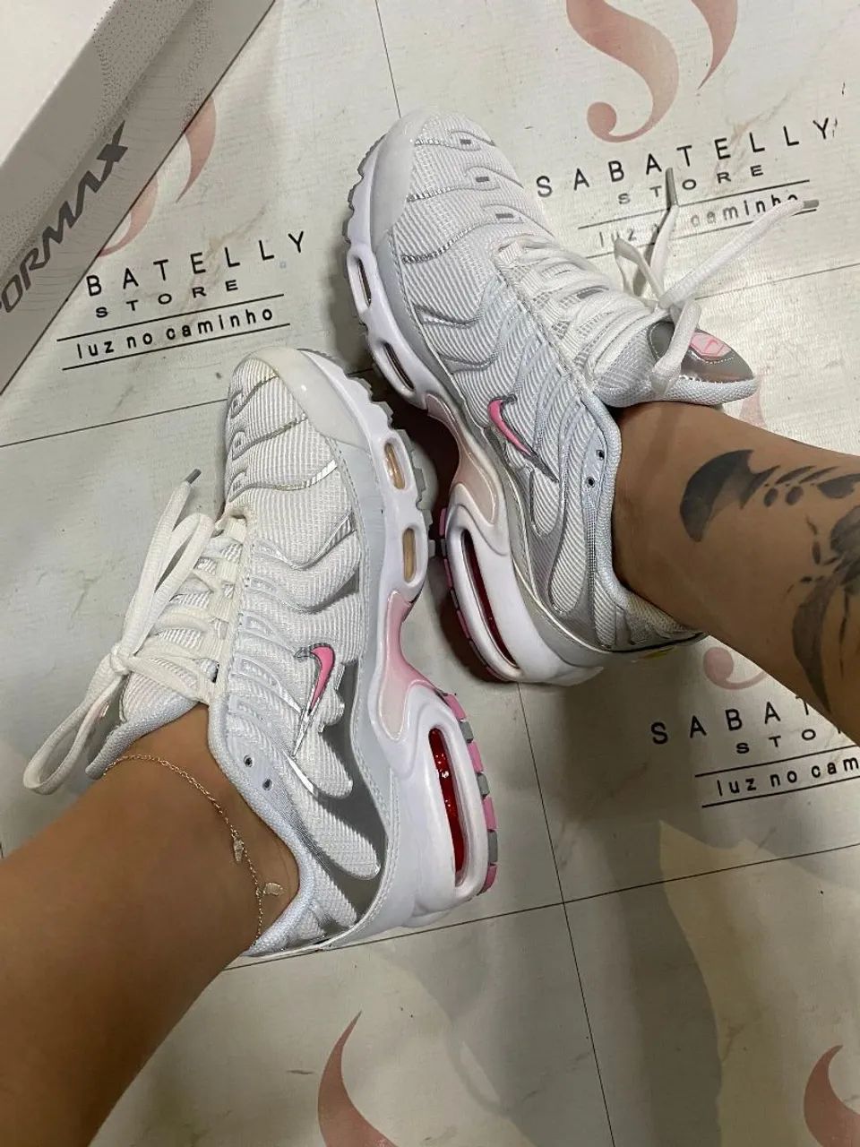 Nike Air Max Plus TN Branco Rosa bebe e Prata TN Summit White