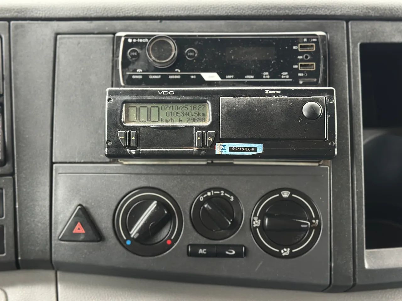 Vw 17-190 Robust Ano 2022 Baú 4x2 Único Dono  - Foto 7