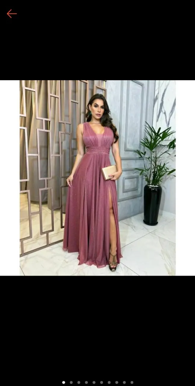 Vestido de Festa Longo com Fenda