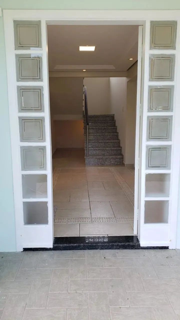 Casa de 5 dormitórios no Ratones - Foto 4