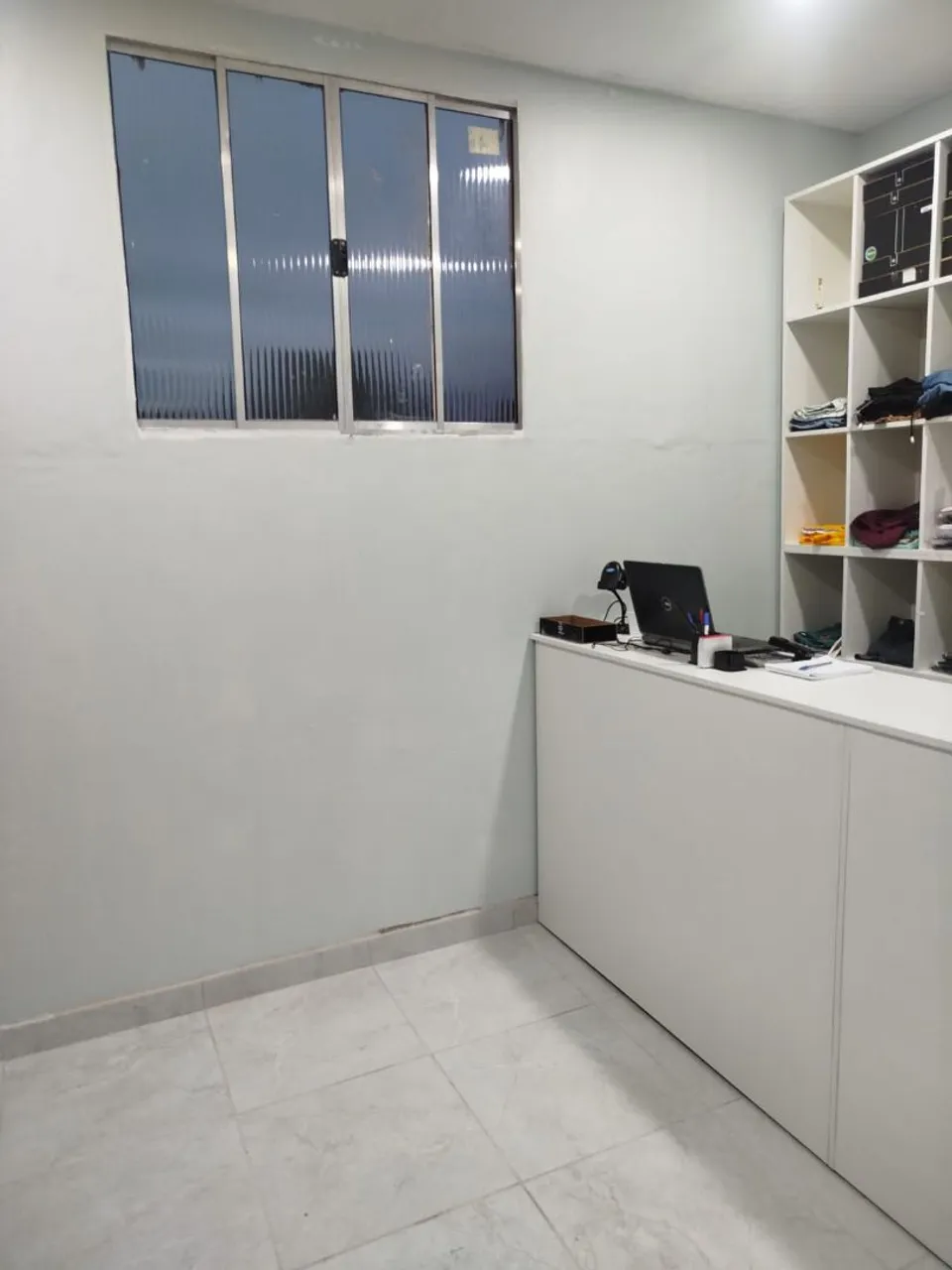 Alugo sala para escritório