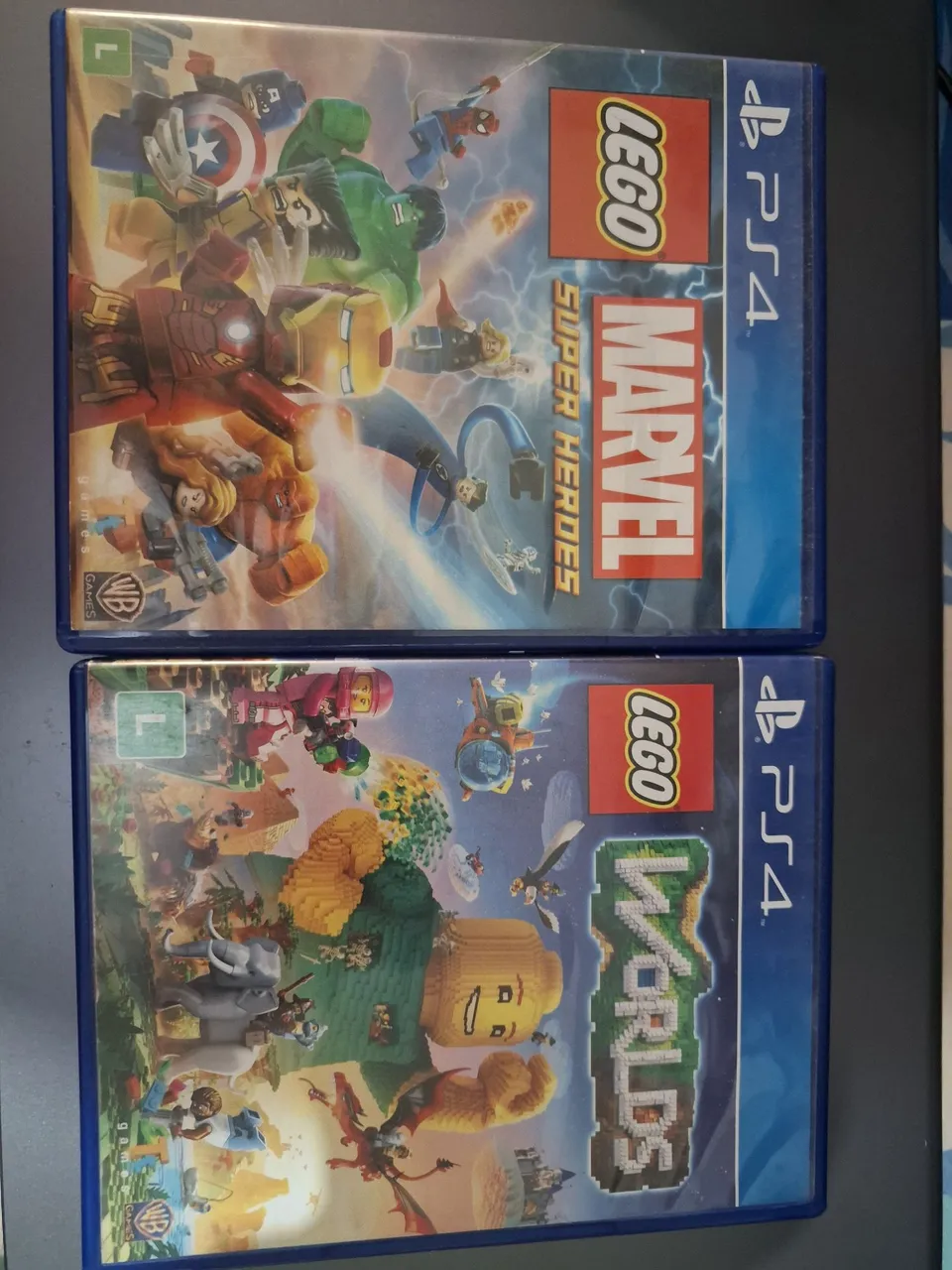 LEGO Marvel Super Heroes e LEGO Worlds PS4