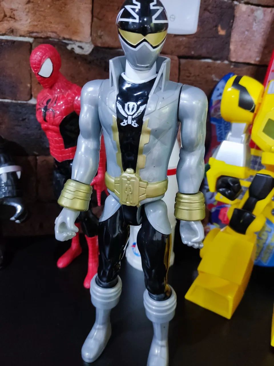 Boneco Power Rangers - Silver Ranger 