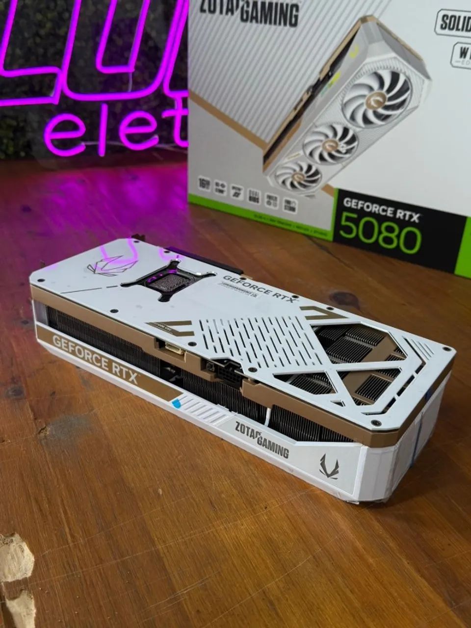 Zotac RTX 5080 16GB Solid White - Placas de Vídeo - Centro