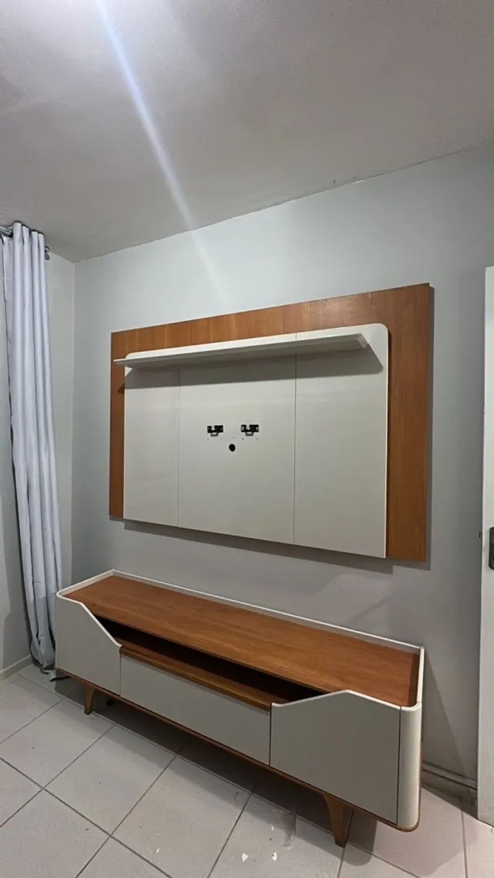 RACK com painel E APARADOR 