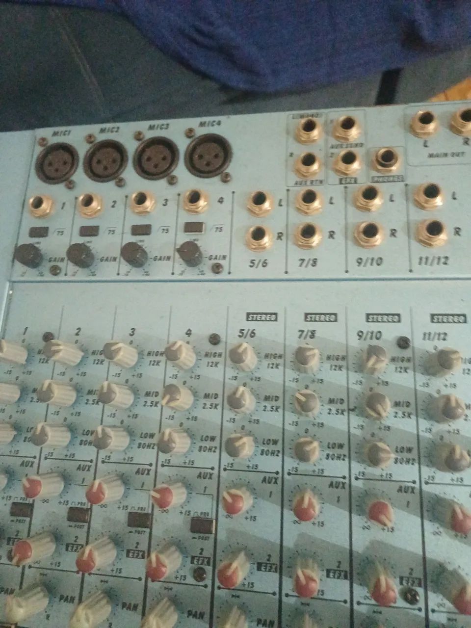 VENDO MESA ROXY 12 CANAIS! - Foto 2