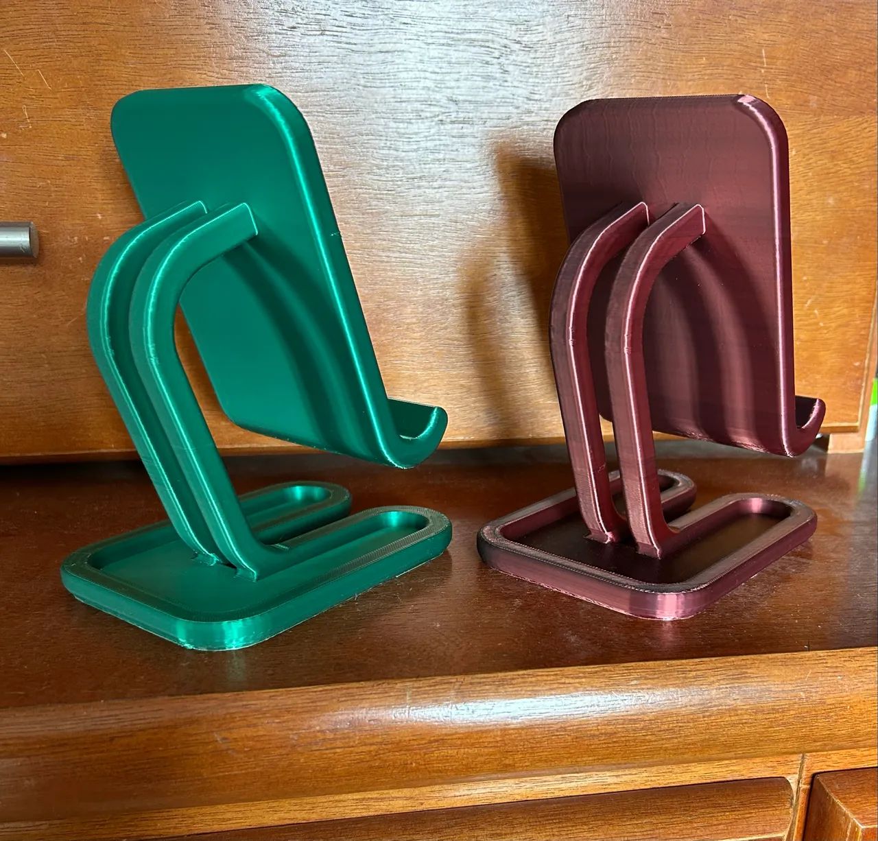 Porta celular com abertura para carregador - Foto 4