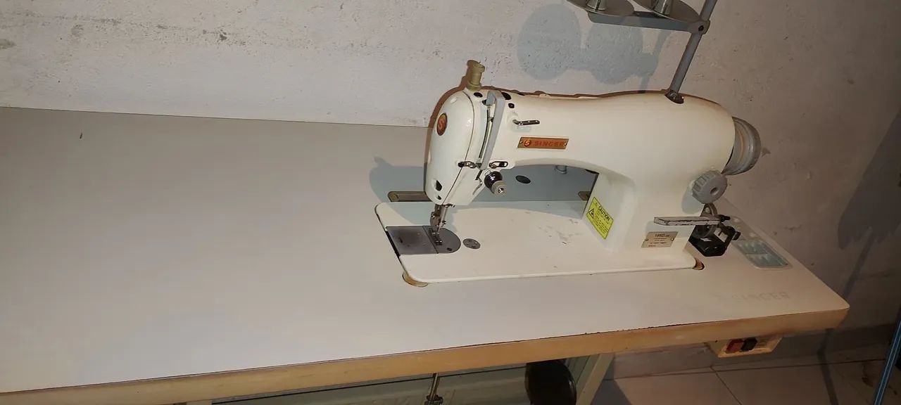 Máquina de costura reta industrial  - Foto 2