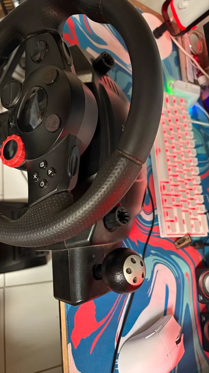 Volante Logitch driving force GT - Foto 4