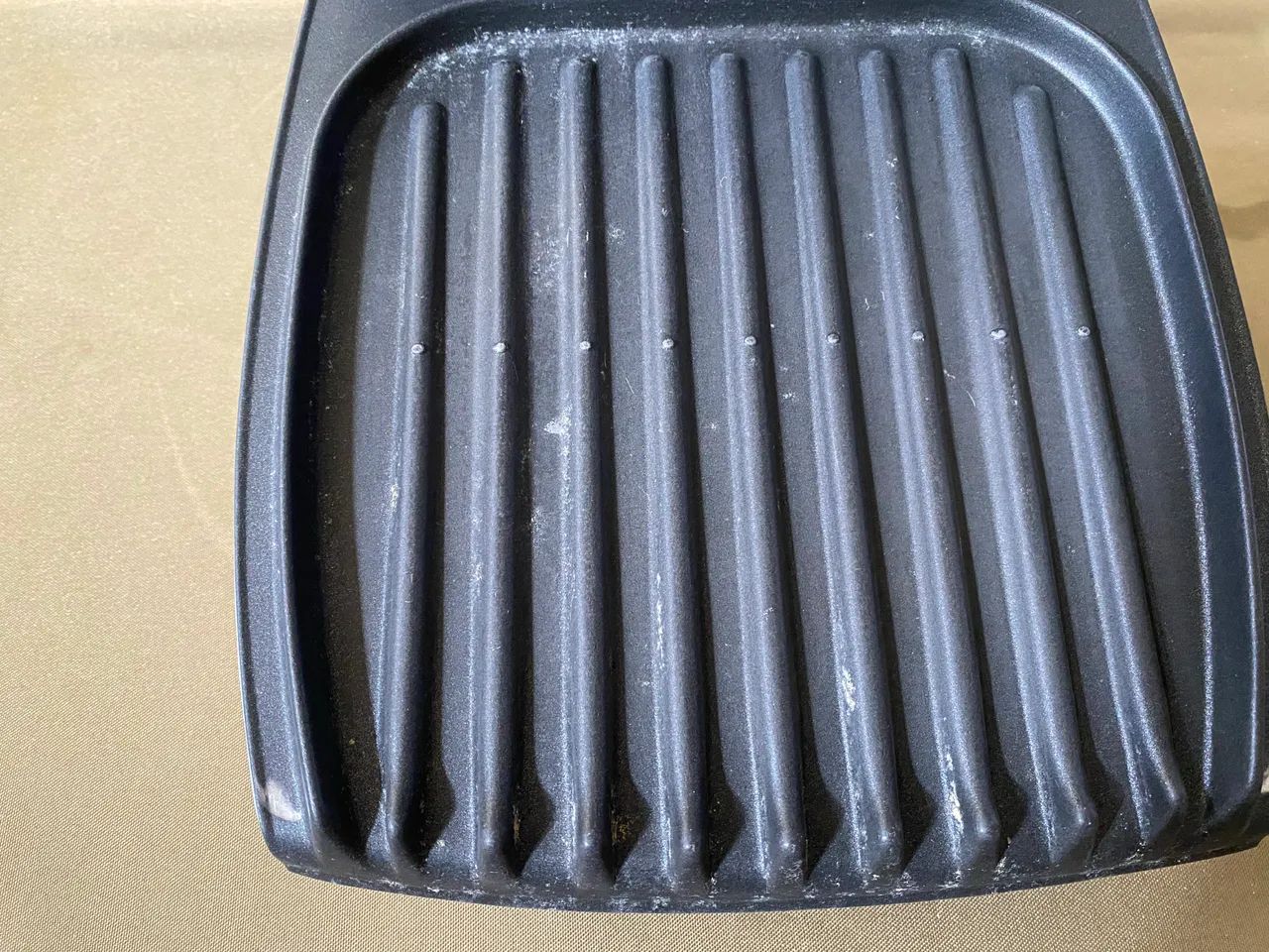 George Foreman Grill (Ótimo Estado) - Foto 2