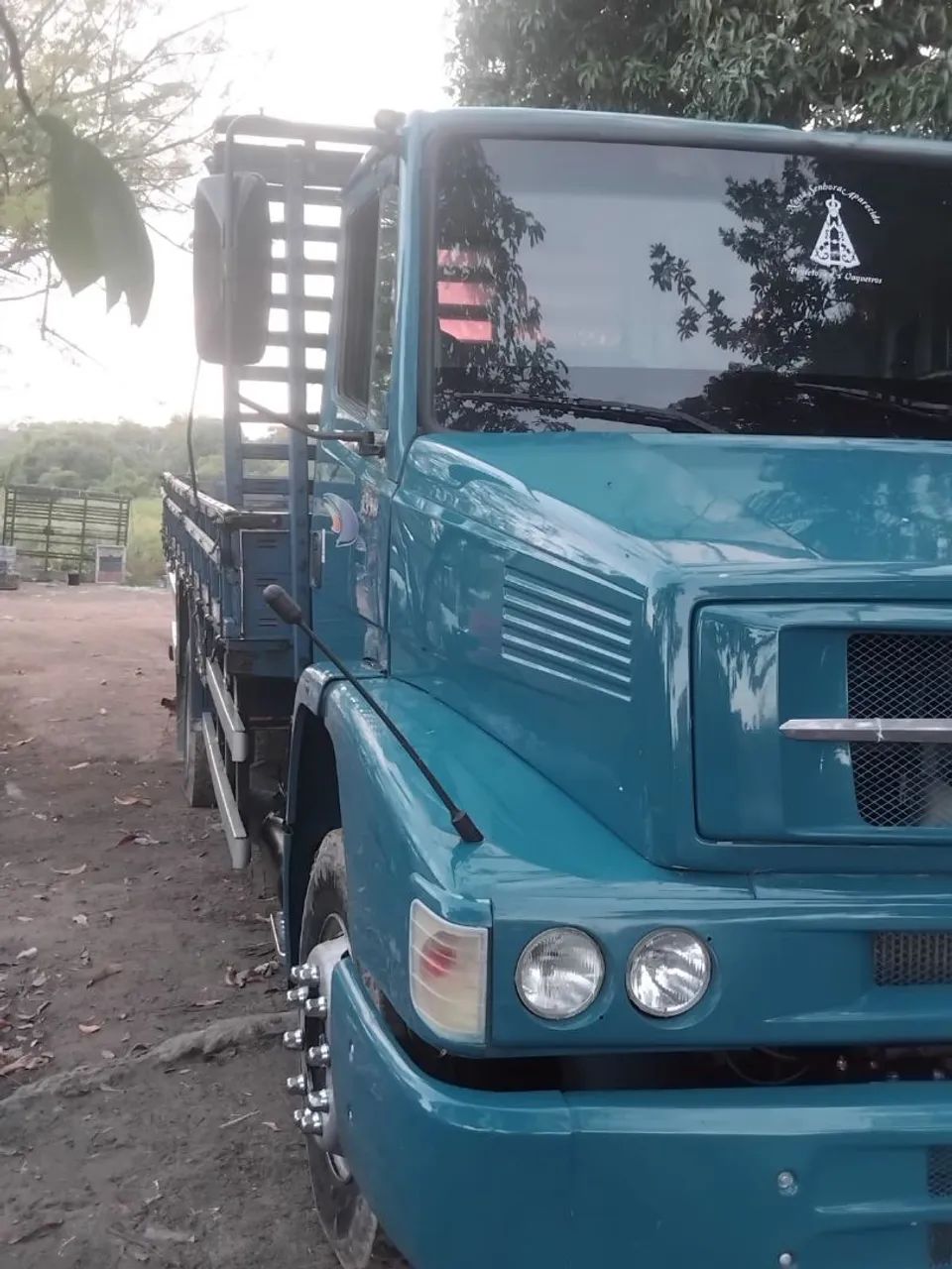 Mercedes 1318 - Foto 2