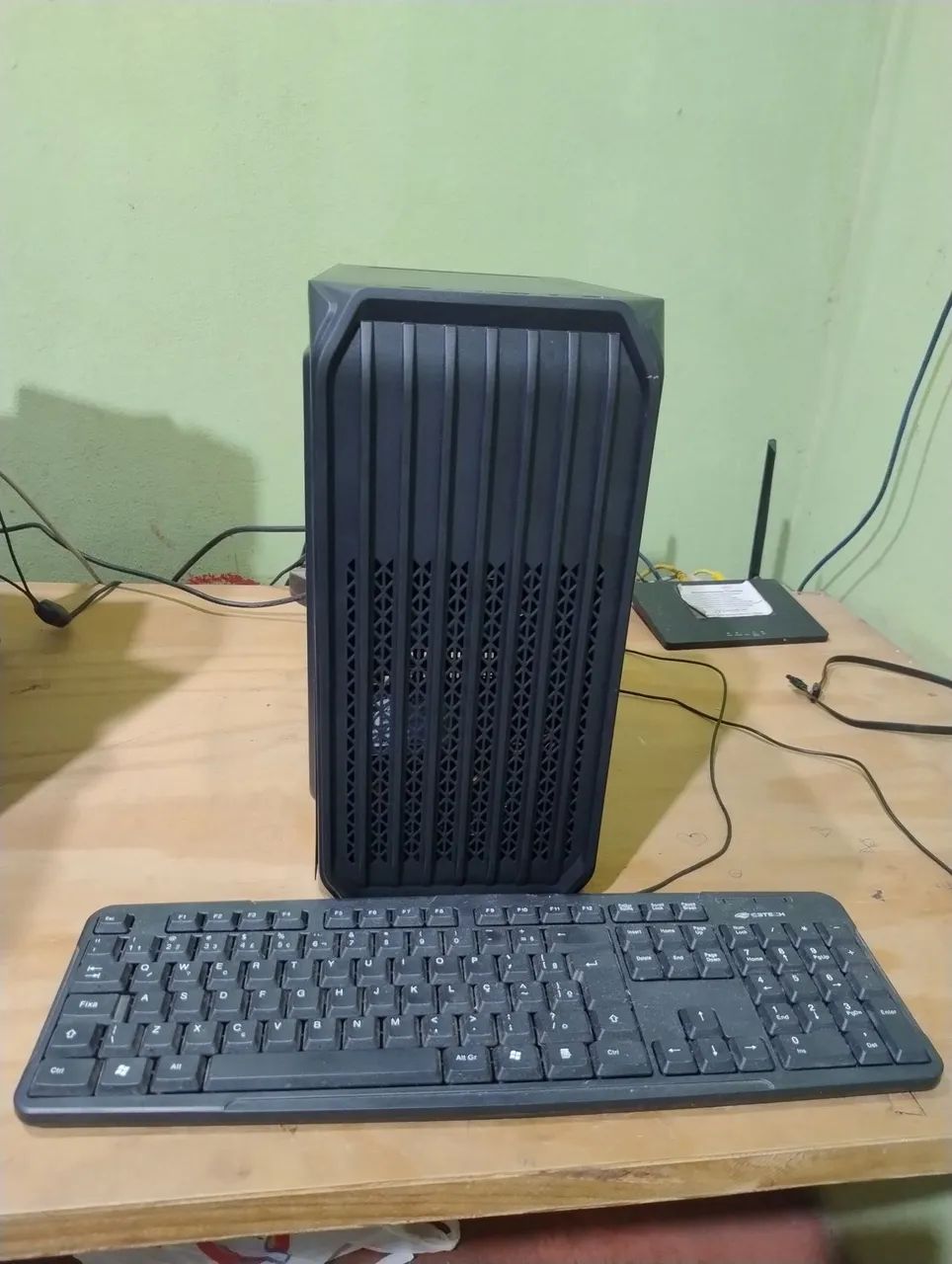 Vendo PC completo ideal para estudos
