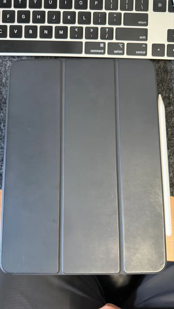 iPad Air 5 geração 64GB com capa e caneta original Apple  - Foto 2