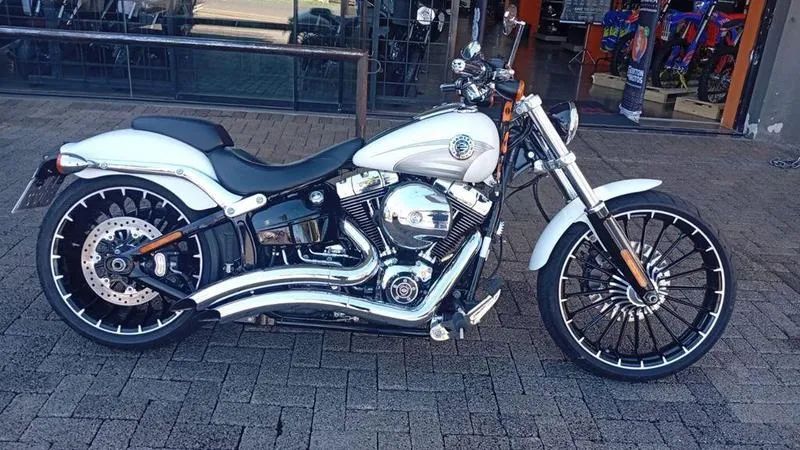 HARLEY-DAVIDSON FXSB 2017