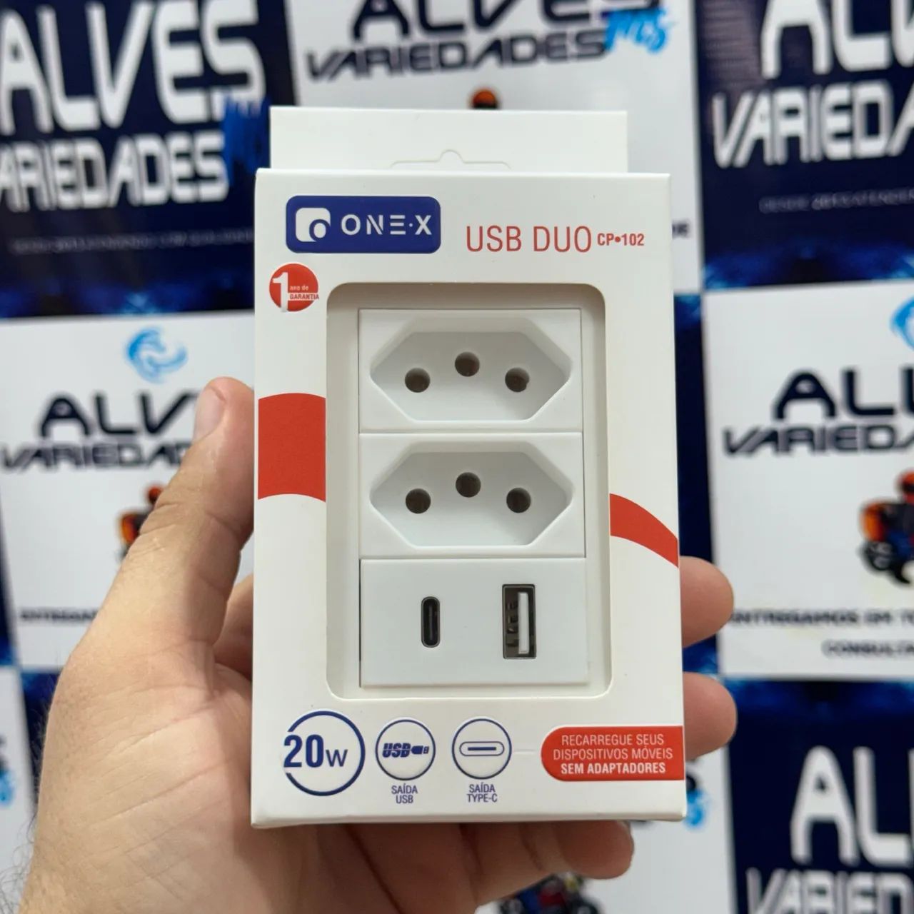 Tomada de parede com USB e USB-c