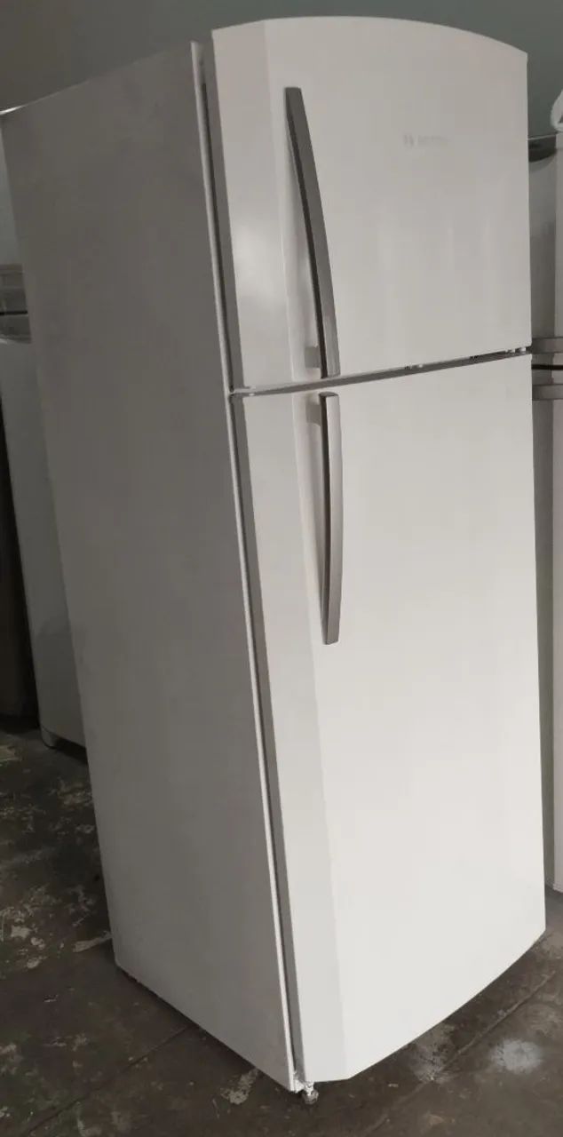 Geladeira. Bosch. Frost Free. 400L. 110v - Foto 2