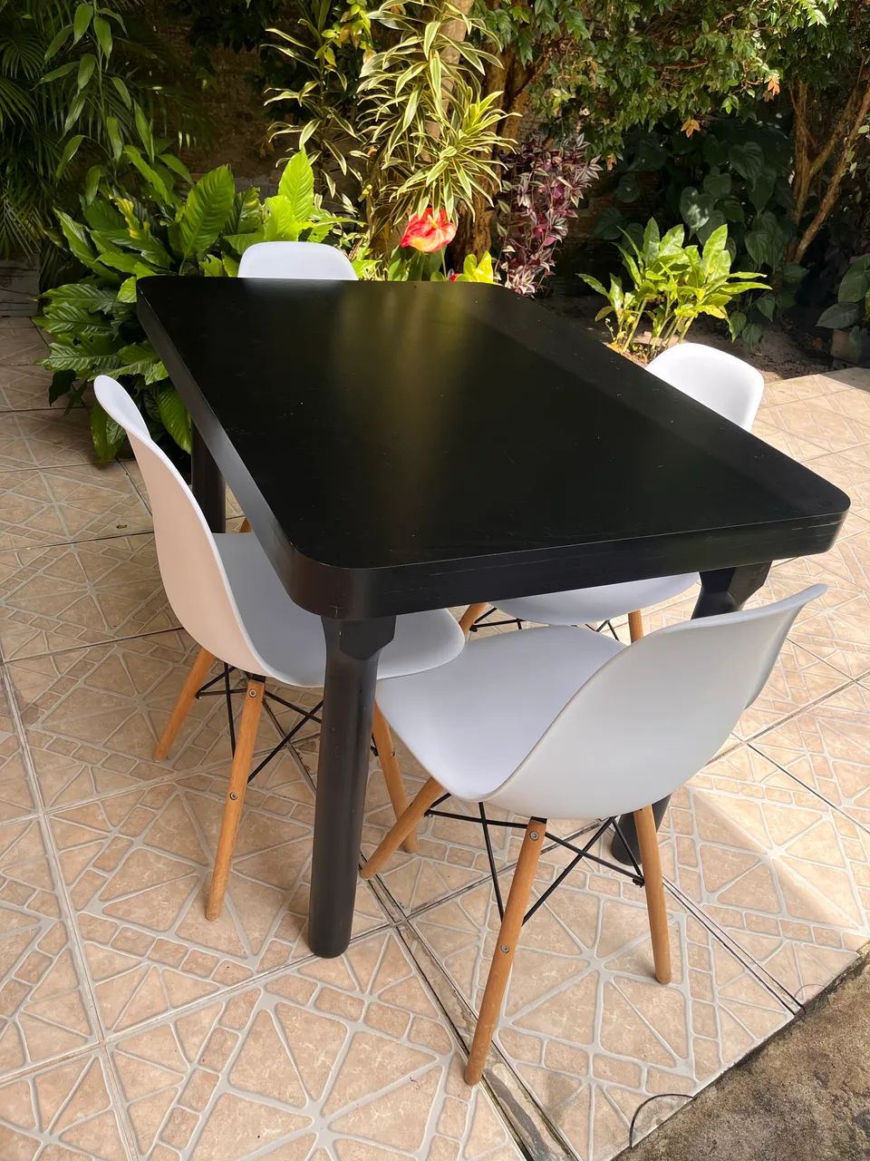 Conjunto mesa e cadeira  - Foto 4