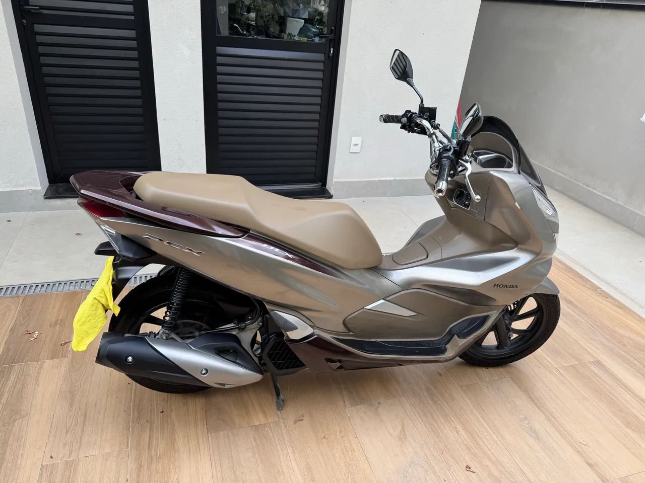 Honda PCX DLX 150 2022