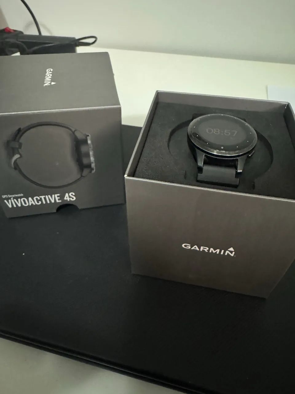 Garmin Vivoactive 4S - smartwatch 