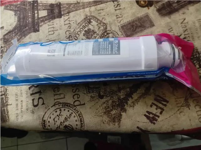 Bebedouro Electrolux , não está gelando , tem um Refil novo para instalar incluso - Foto 6