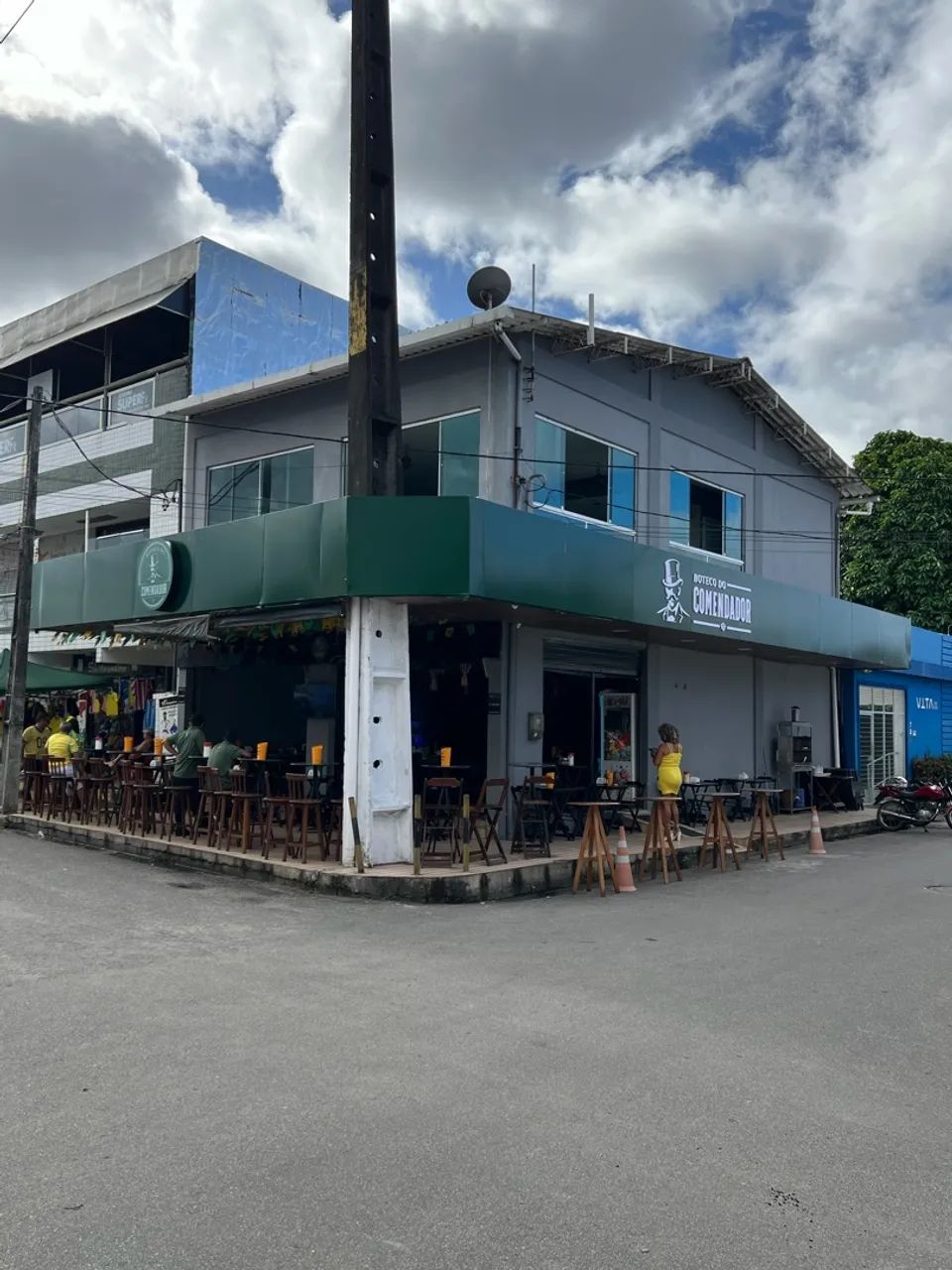 BAR / RESTAURANTE COMPLETO - PRONTO PARA OPERAR | REPASSE / ARRENDAMENTO