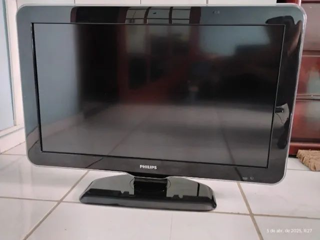 TV PHILIPS LCD - MODELO: 32PFL5604/78 [COM DEFEITO]