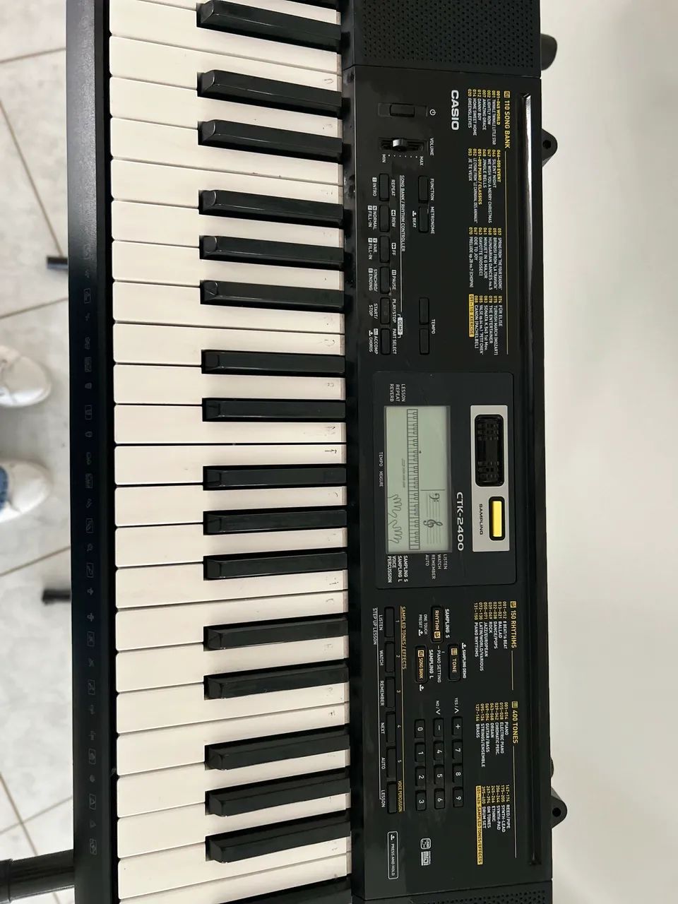 Teclado Casio CTK-2400