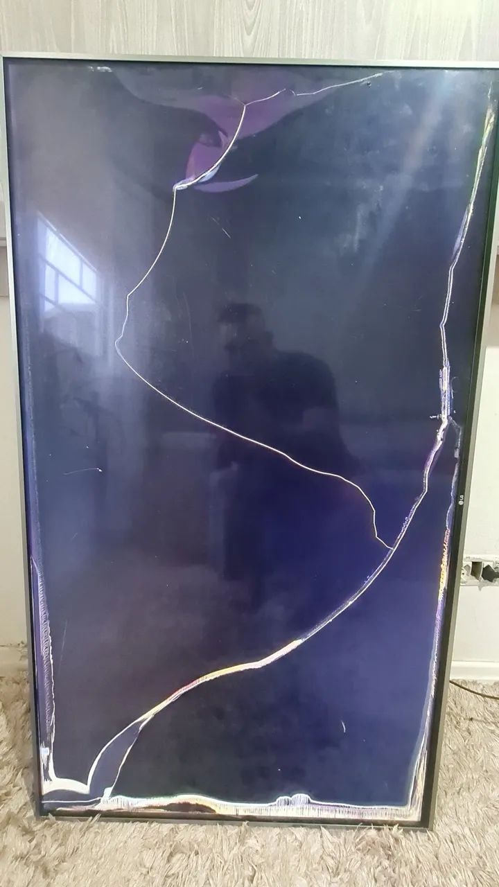 TV smart 49 polegadas LG com display quebrado. - Foto 3
