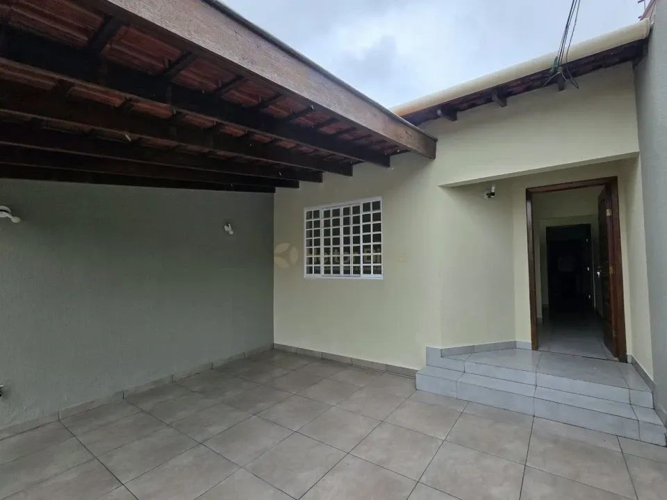 Casa Com Edícula no Jd. Veneza - Foto 2