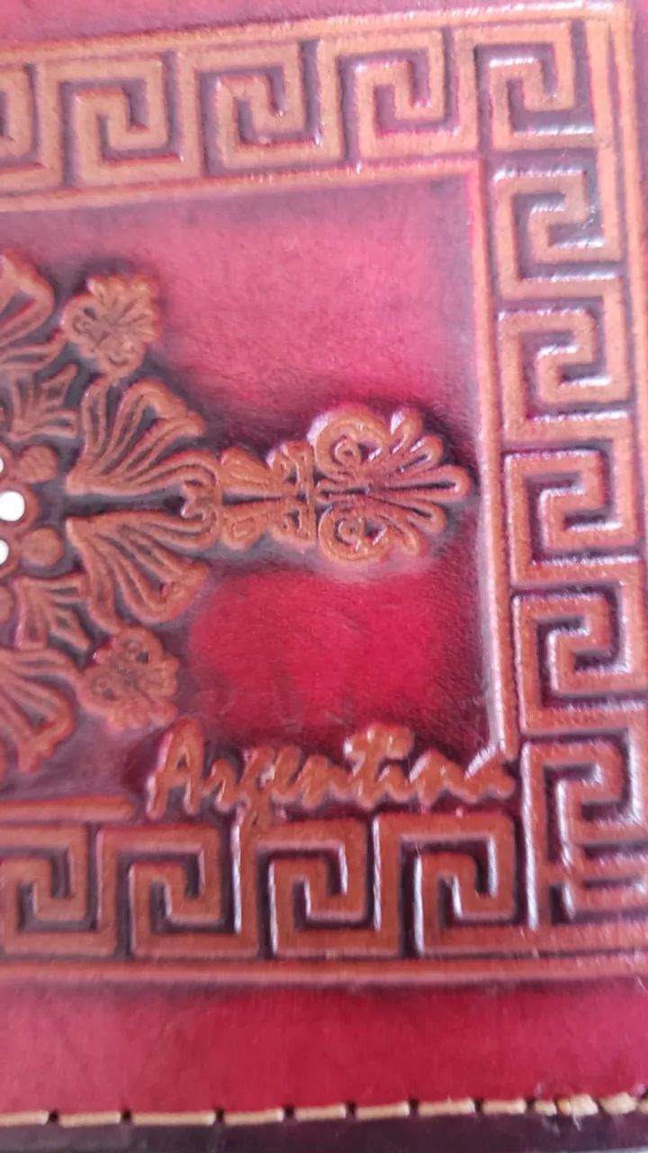 porta cartão e moedas de 100% couro original da Argentina - Foto 5