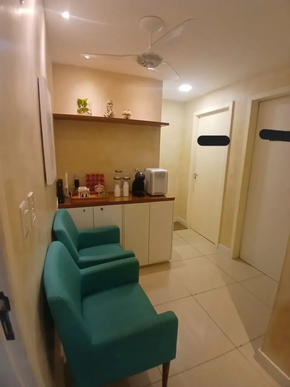 Galeria para venda tem 32 metros quadrados em Lagoa Nova - Natal - RN