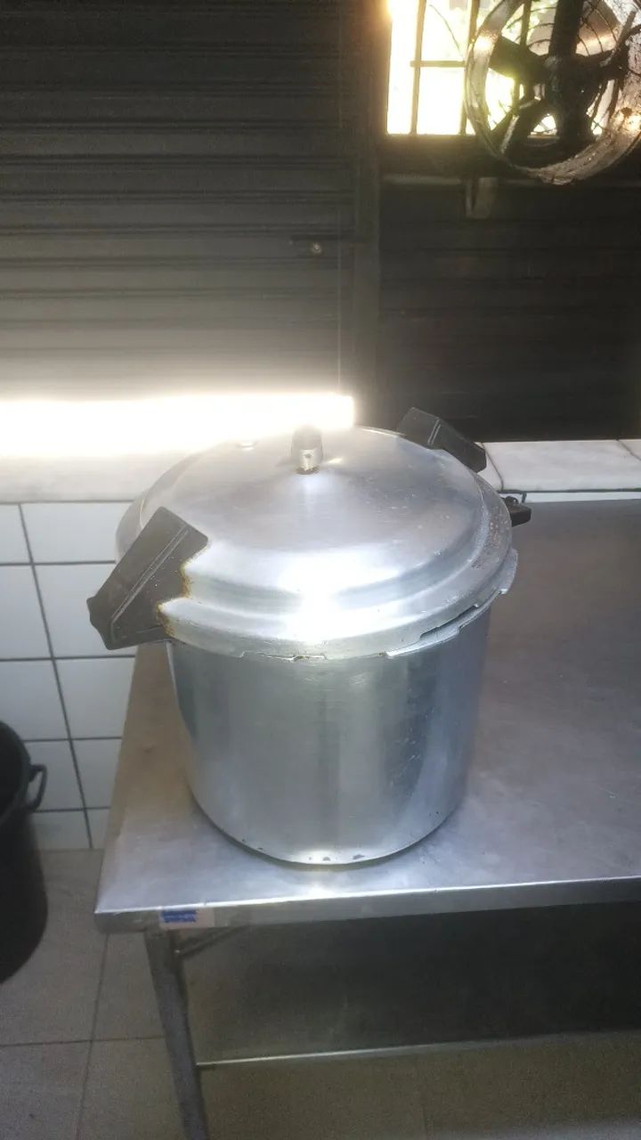 Fundo de restaurante - Foto 2