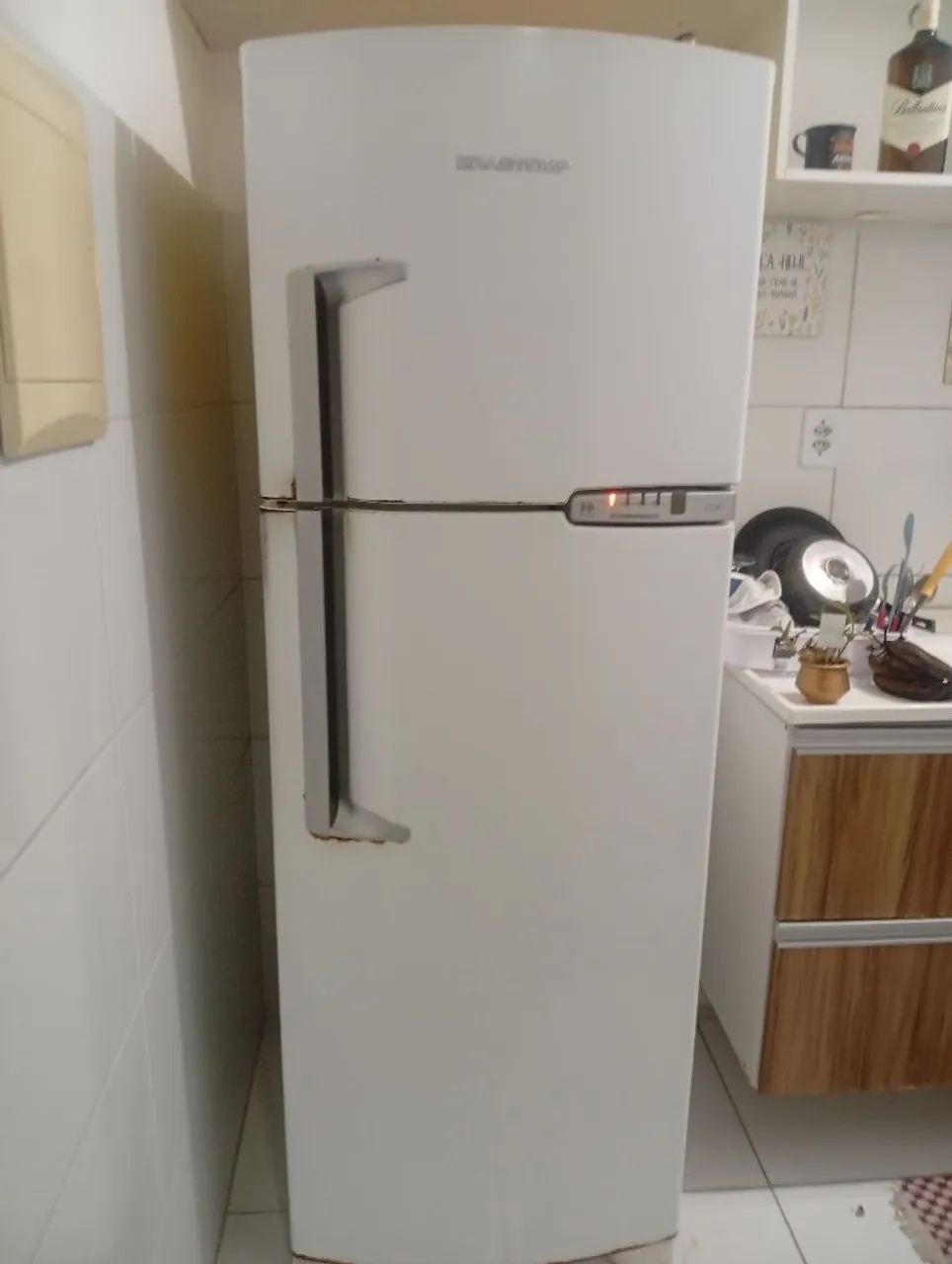 Vende-se uma geladeira  - Foto 2