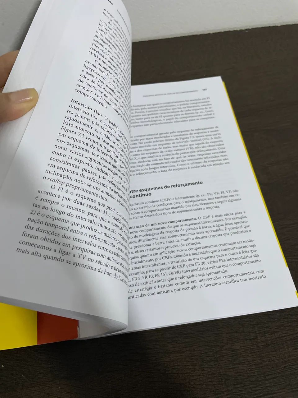 Livro: Princípios básicos de análise do comportamento.  - Foto 3