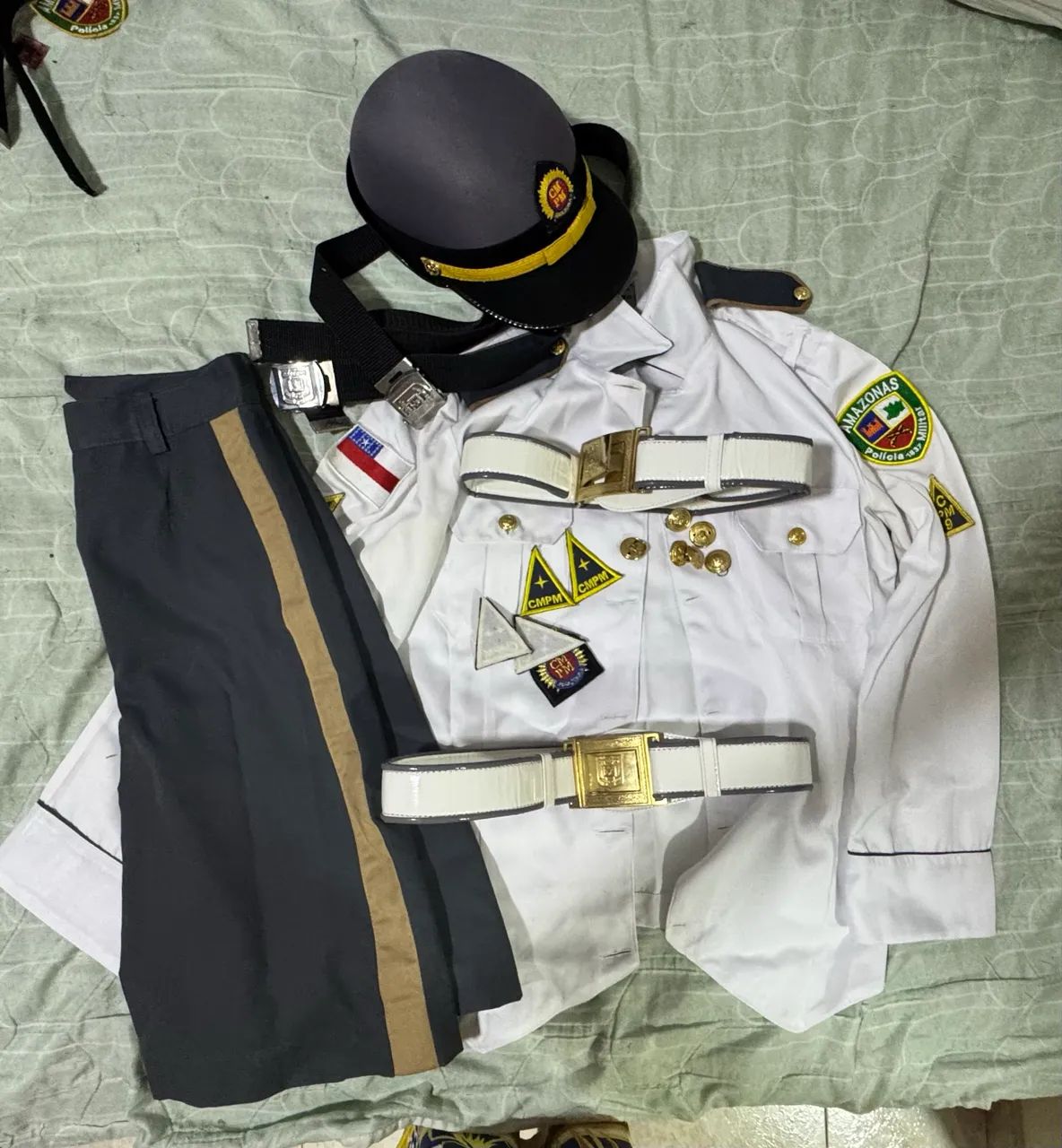 Uniforme de gala militar