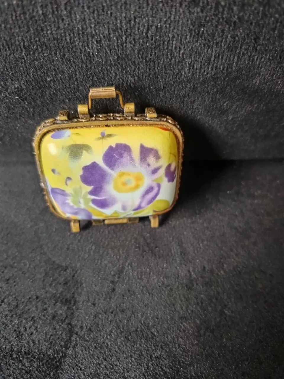 Caixa porta jóias em porcelana, antiga. - Foto 4