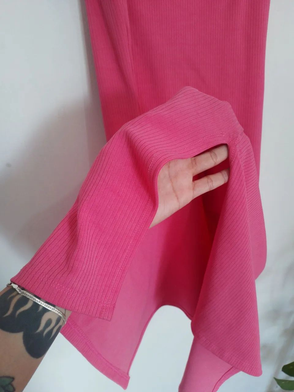 Vestido midi rosa malha canelada - Foto 3