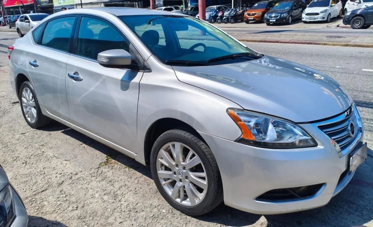 Nissan Sentra 2.0/ 2.0 FLEX FUEL 16V AUT. 2015