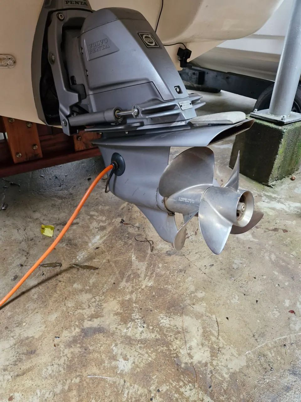 Lancha Arthmarine 25.5 pés cabinada - Foto 4