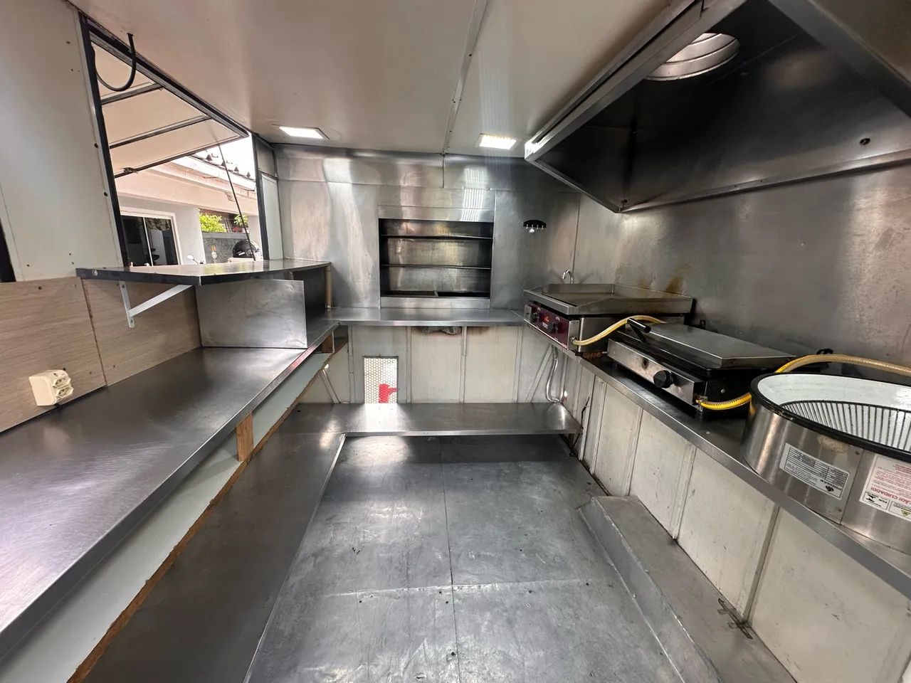 ALUGO FOOD TRUCK - Foto 4