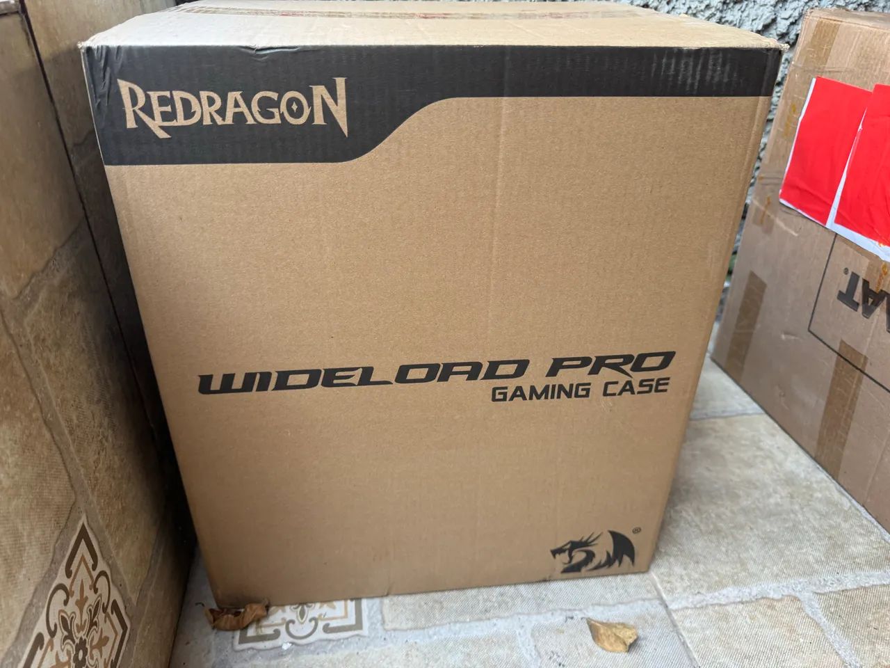 Gabinete Redragon Wideload Pro | CA-604B-PRO