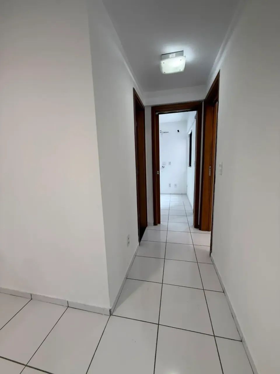 OPORTUNIDADE! Apt 2/4 com fixos na jatiúca com varanda. - Foto 3