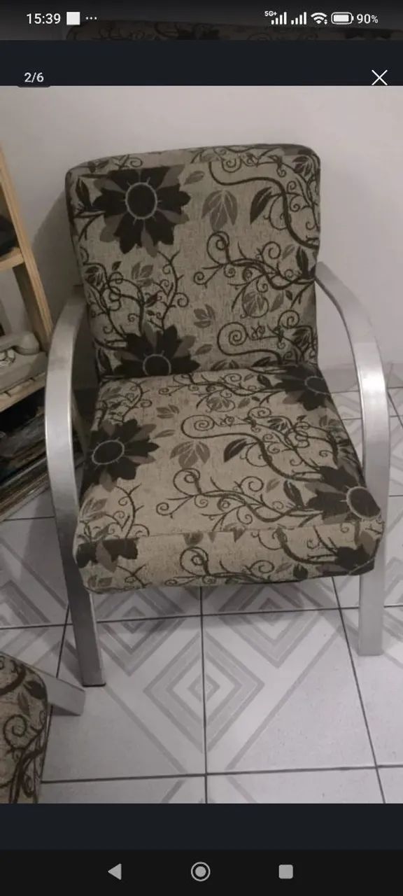 Jogo de poltronas 