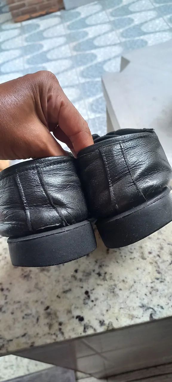 Sapato de couro legítimo preto n.43 - Foto 2