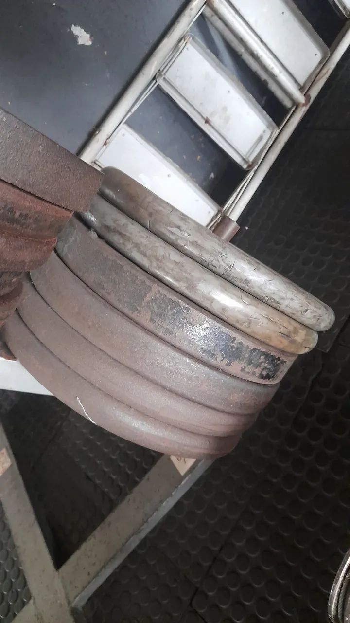 Anilhas de 15  e 20 kilos, de ferro.  - Foto 2