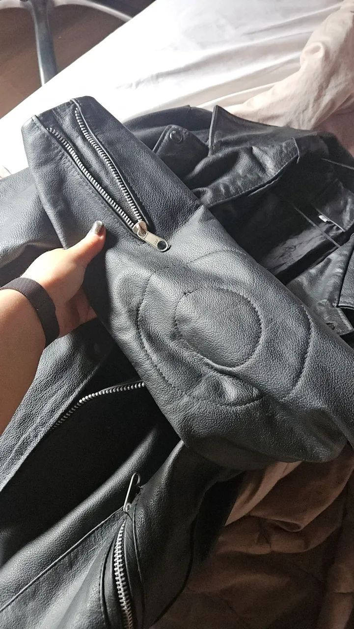 Jaqueta de couro legítimo preta - Foto 2