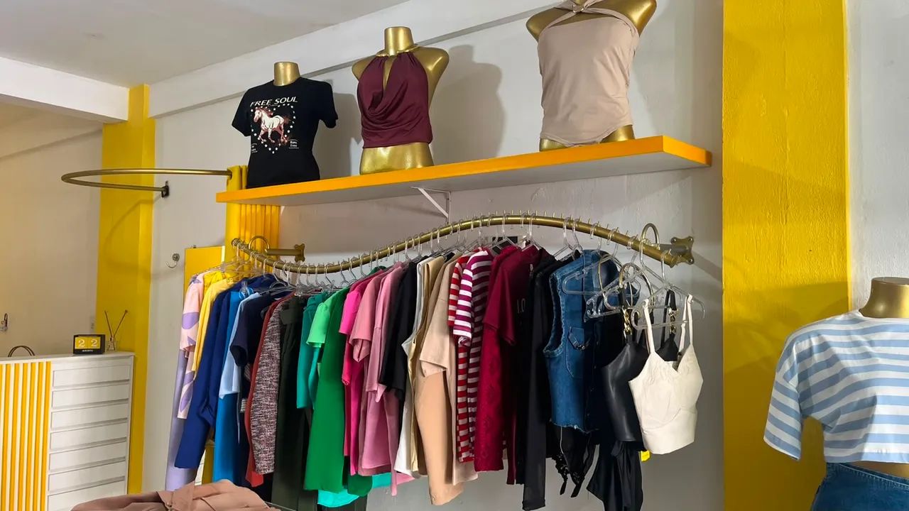 Móveis pra loja de roupas 