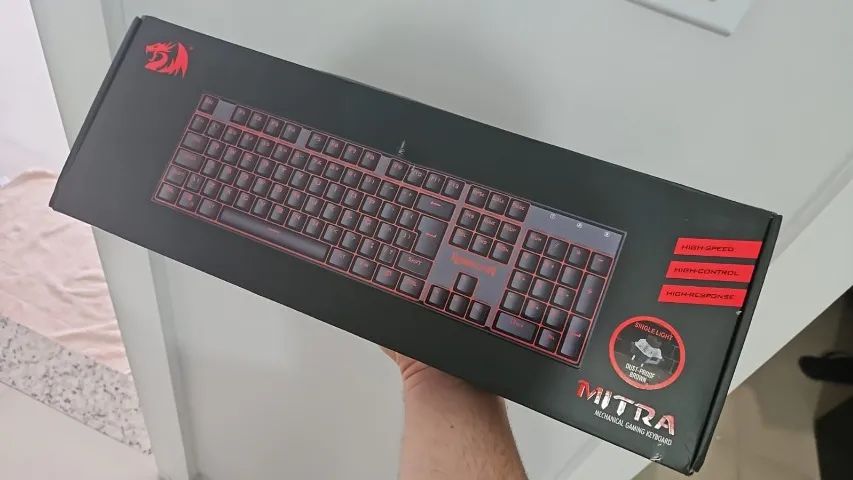 TECLADO MECANICO MITRA REDRAGON PRETO