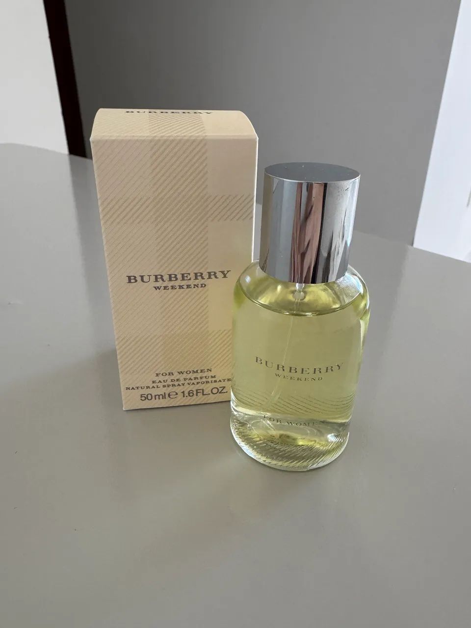 Perfume Burberry Weekend For Women Eau de Parfum 50ml Original - Foto 3