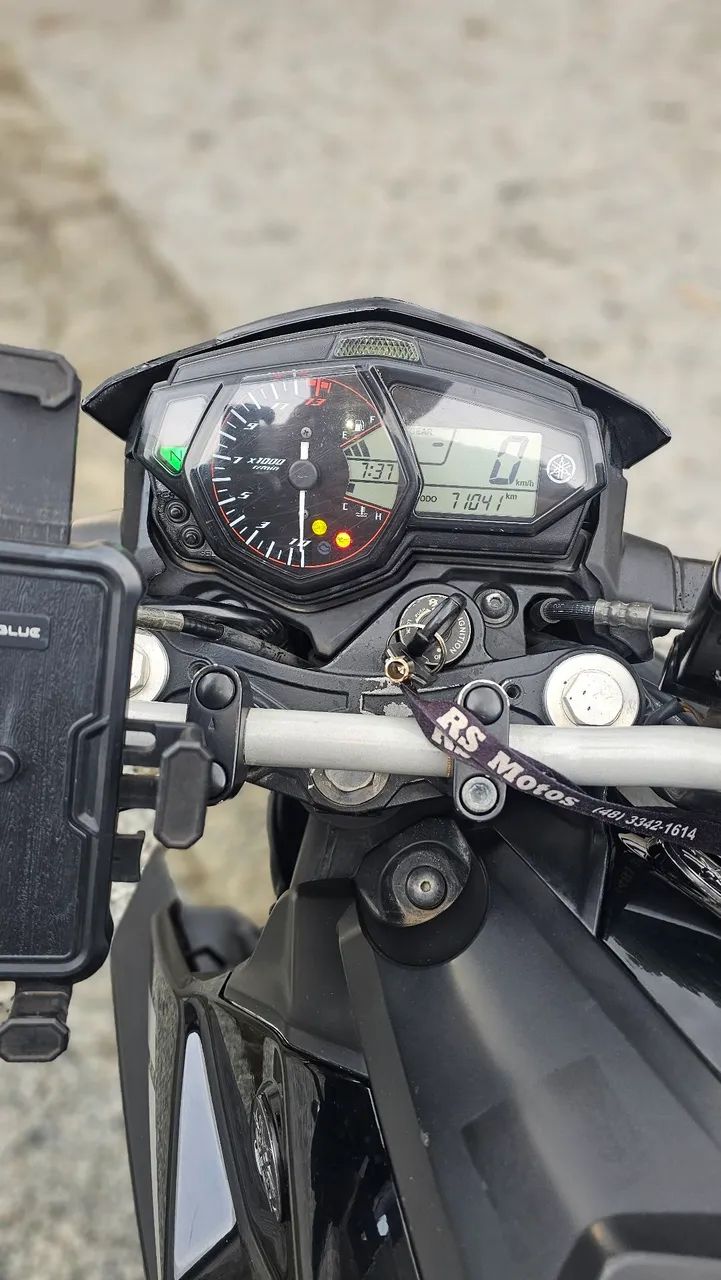 MT-03 all Black 2019 - Foto 5